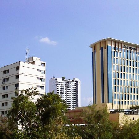 สบาย เฮ้าส์ Hotel เชียงใหม่ ภายนอก รูปภาพ