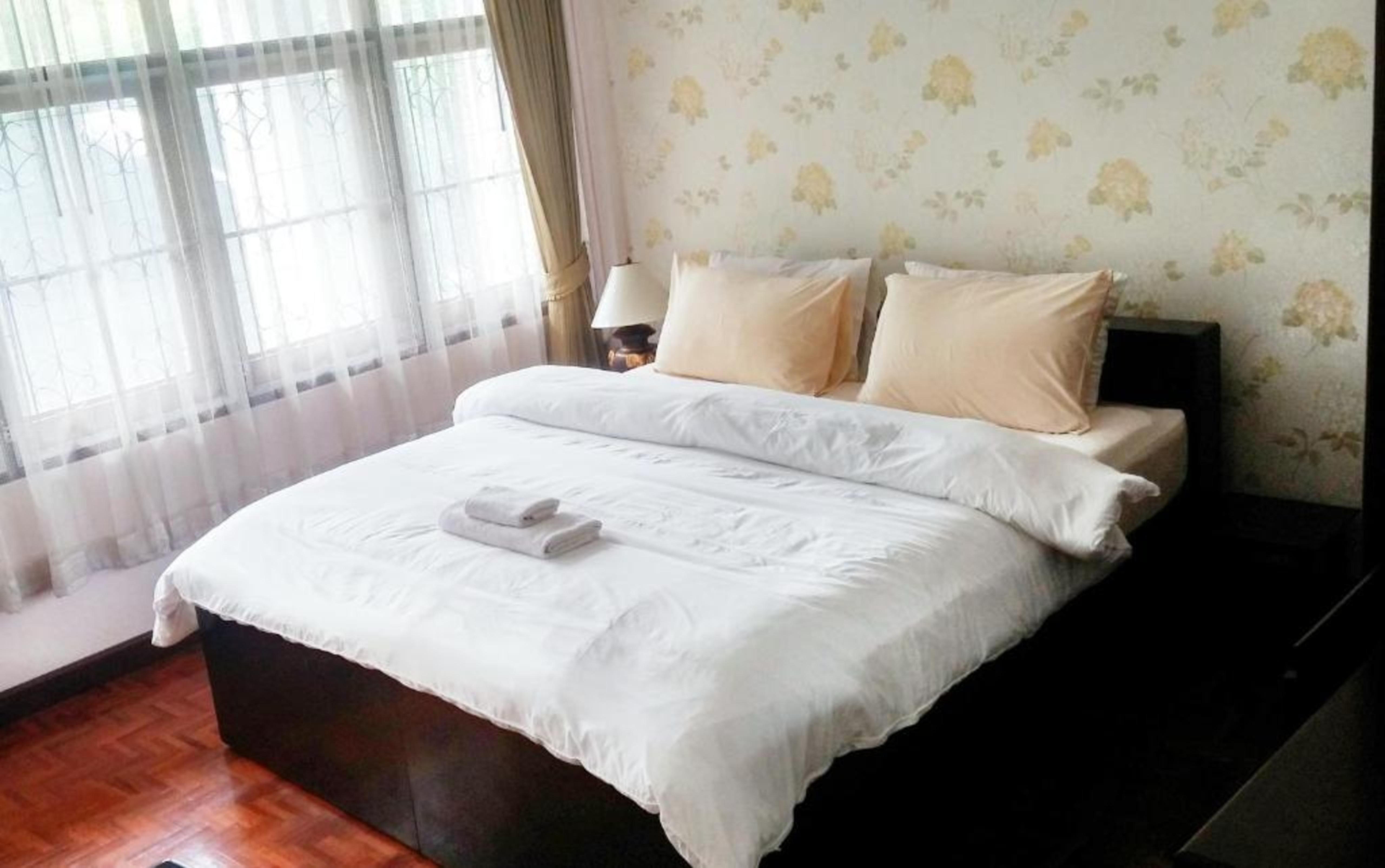 สบาย เฮ้าส์ Hotel เชียงใหม่ ภายนอก รูปภาพ