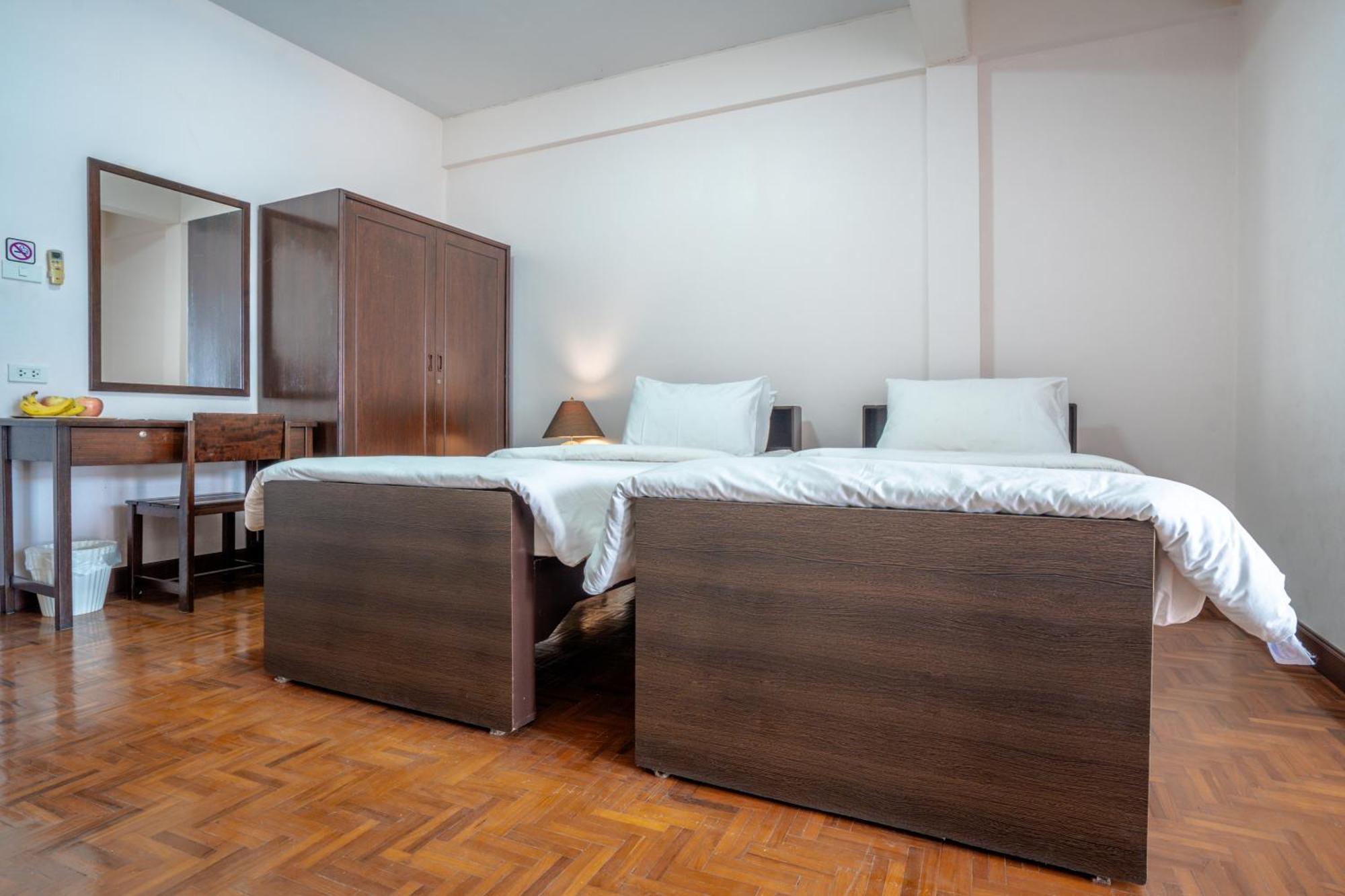 สบาย เฮ้าส์ Hotel เชียงใหม่ ภายนอก รูปภาพ